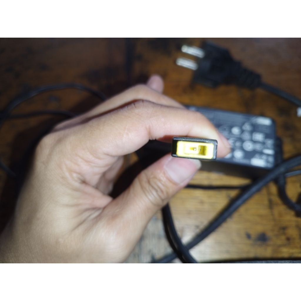 Charger Lenovo E440 T440 X240 X250 ori cabutan