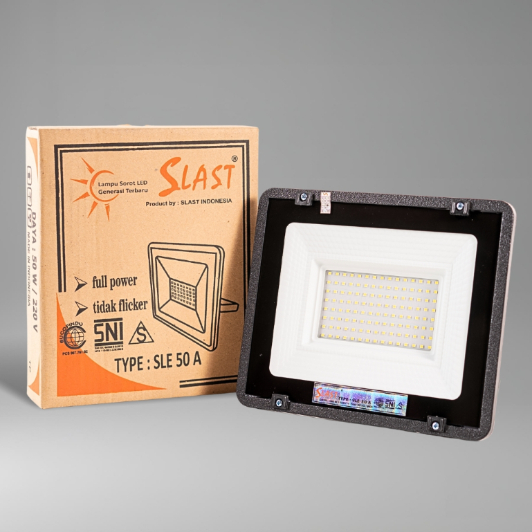 [READY] Lampu Sorot LED 50 Watt SLE 50 A SLAST - No Flicker Sinar Putih GARANSI 1 TH