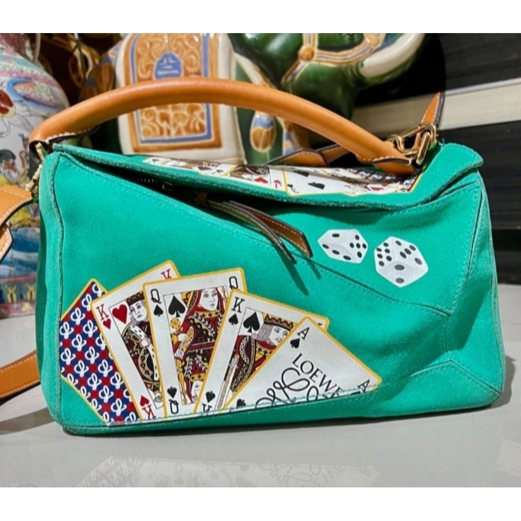 Tas loewe puzzle playing card