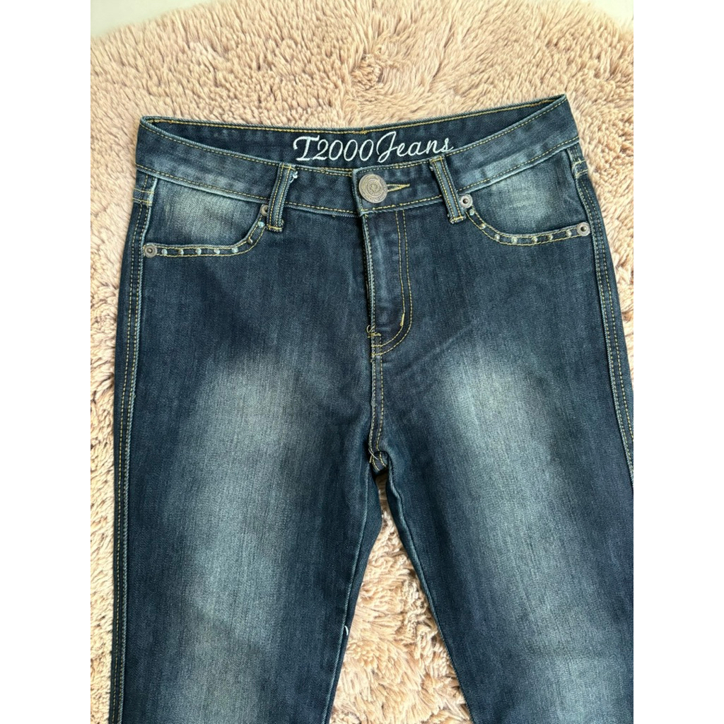 Preloved T2000 Jeans Vintage Wanita Good Condition