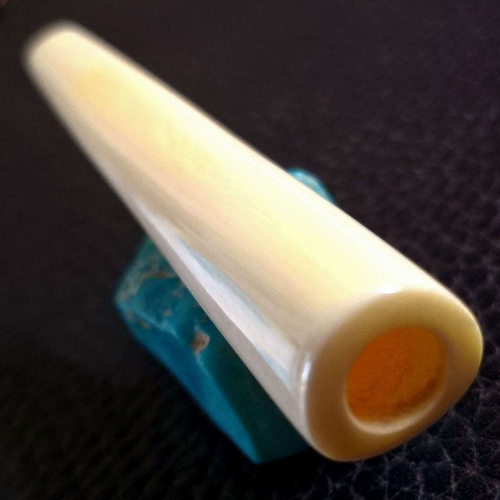 BARU, BELAHAN CALING, 8,3 cm, CRYSTAL, Dim 1,5 x 1,3 cm, SEMI BULAT, Pipa Multi Krtk, BAHAN BENING M