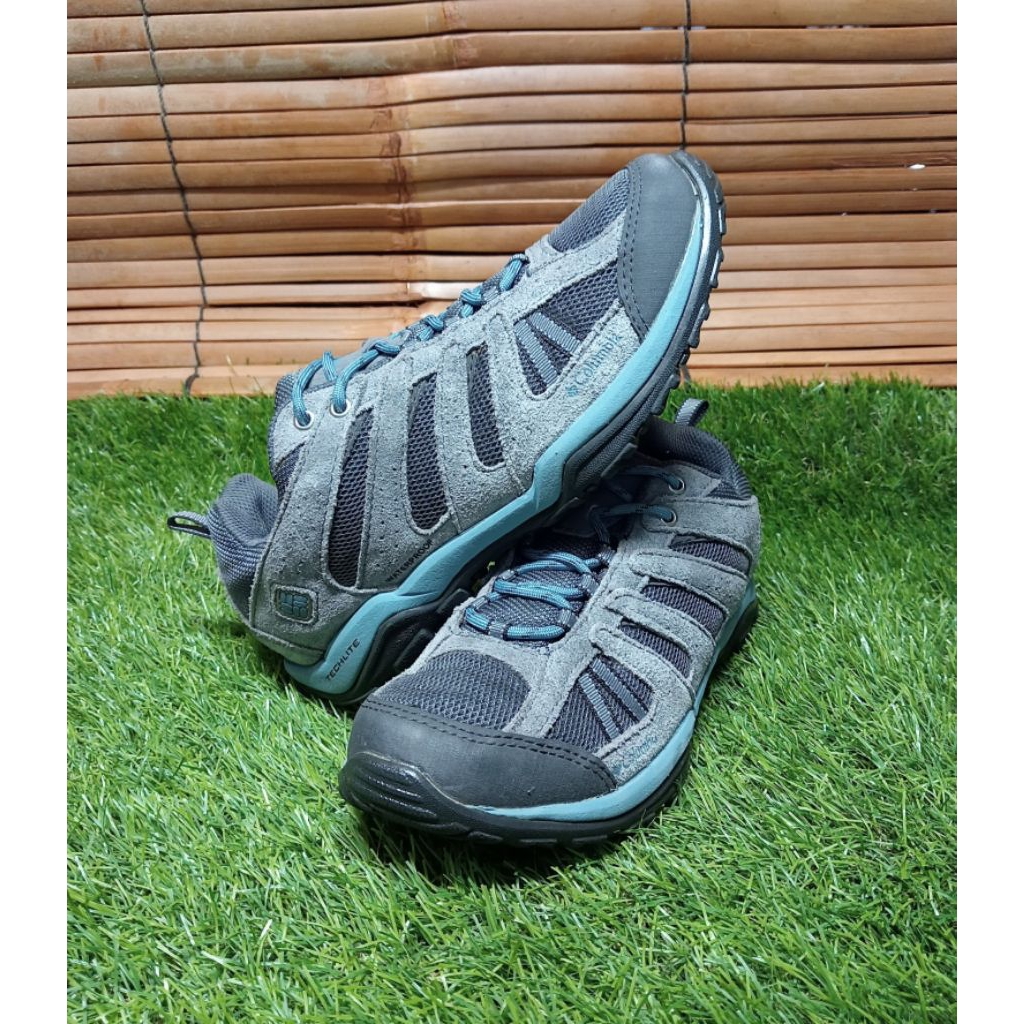Sepatu Outdoor Second COLUMBIA TECH-LITE OMNI GRIP low cut 38/24cm