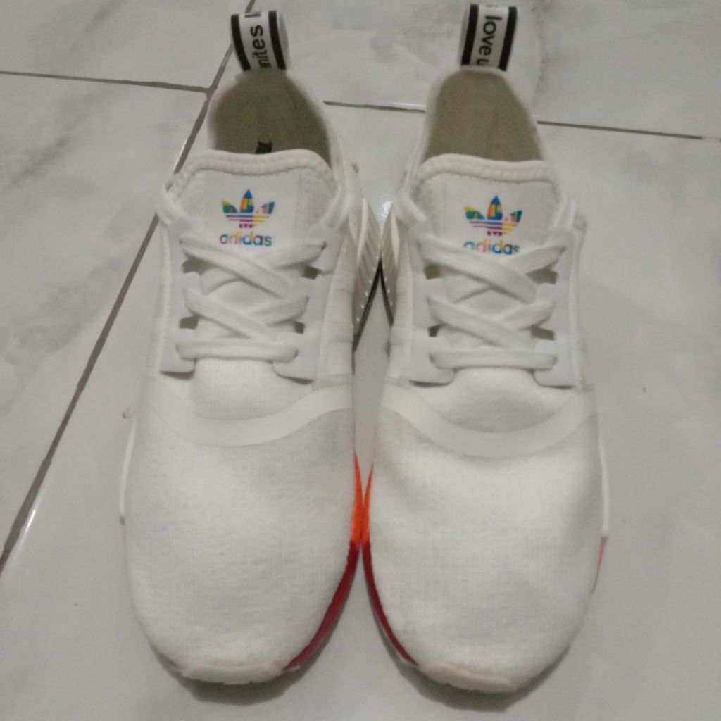 Sepatu Adidas Ultraboost