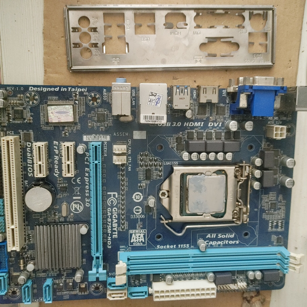 Motherboard Gigabyte B75 B75M-HD3 HDMI ready untuk intel 1155
