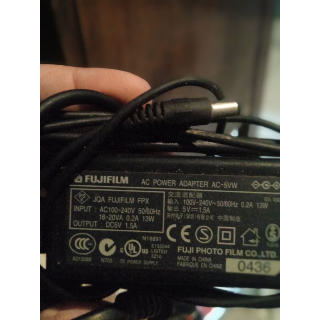 adaptor ac-5vw 5v 13w ac100-240v