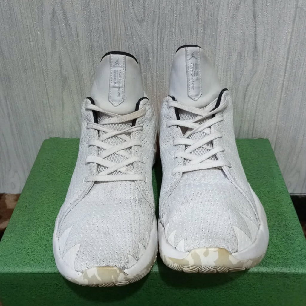 PRELOVED SEPATU BASKET AJ JUMPMAN DIAMOND SIZE 44 SECOND