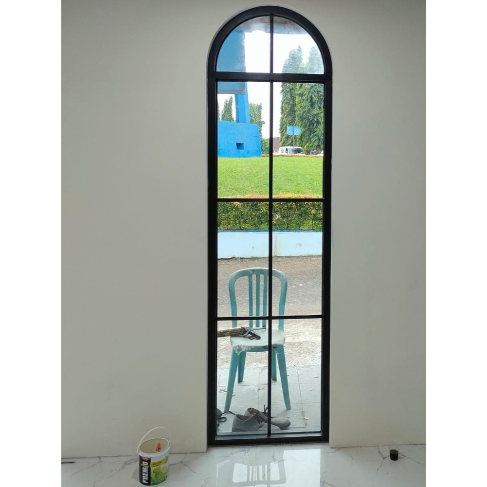 jendela lengkung aluminium