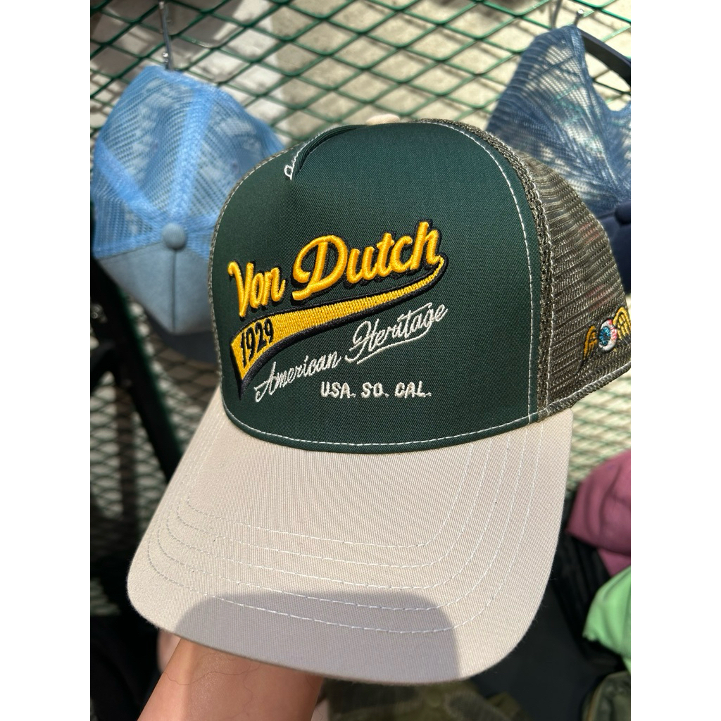 caps von dutch