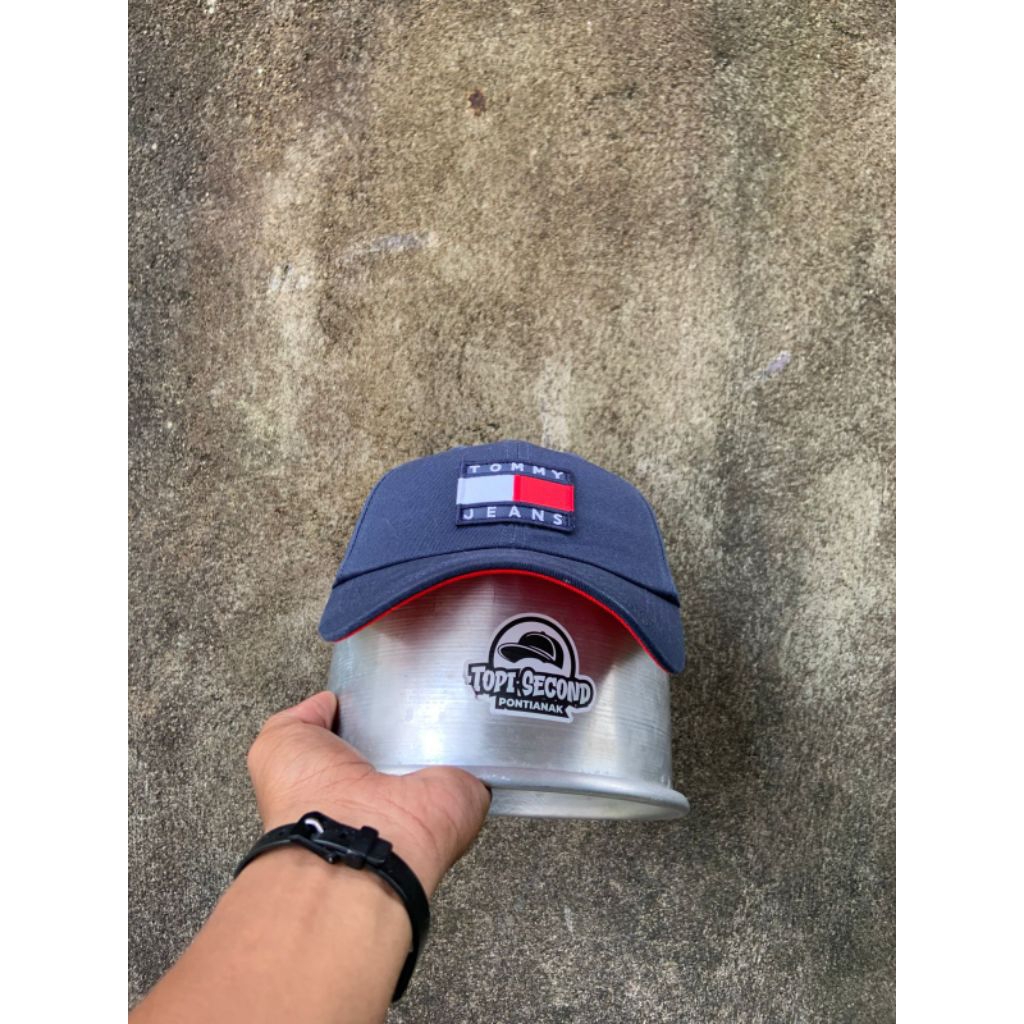 TOPI TOMMY HILFIGER SECOND/TOPI BEKAS/TOPI LELONG