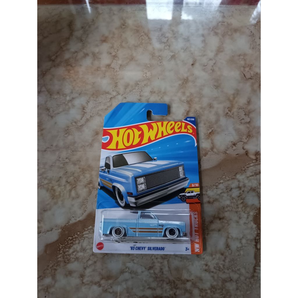 83 CHEVY SILVERADO Hot Wheels
