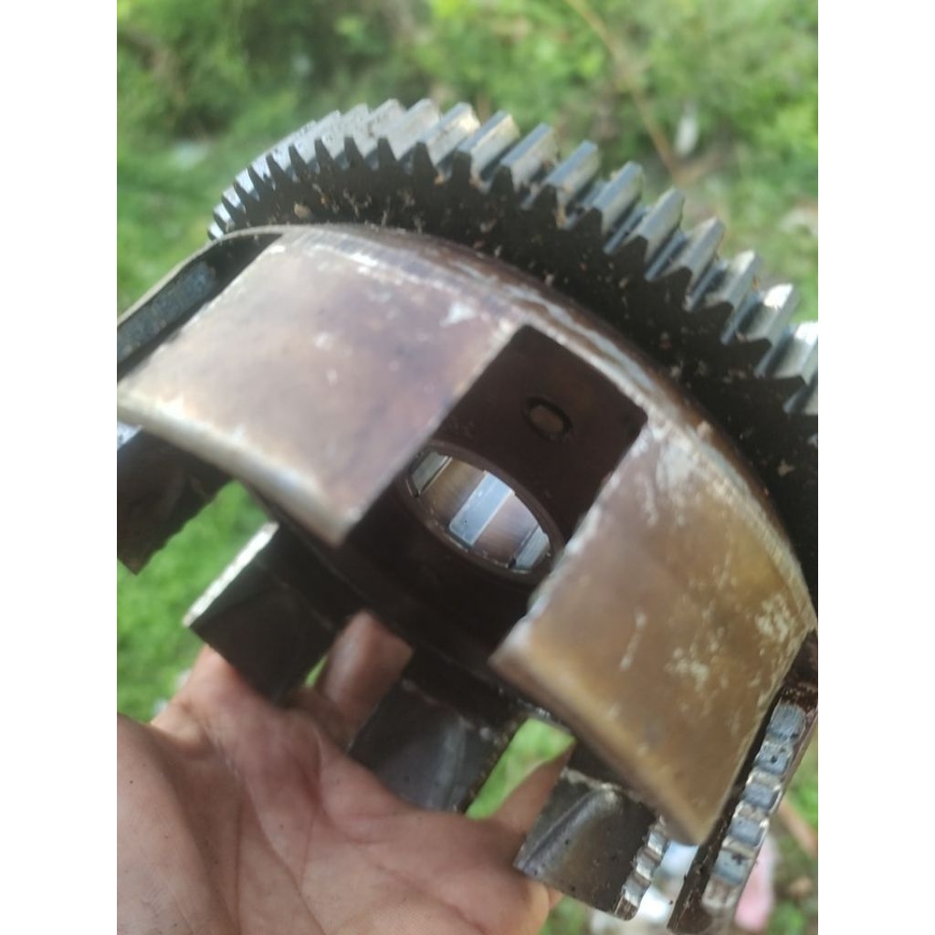 rumah kopling motor honda GL100 CB100 ori