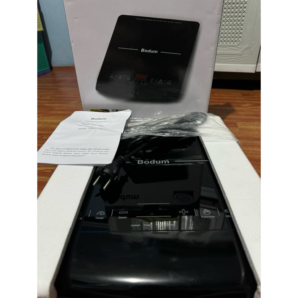 kompor listrik Bodum