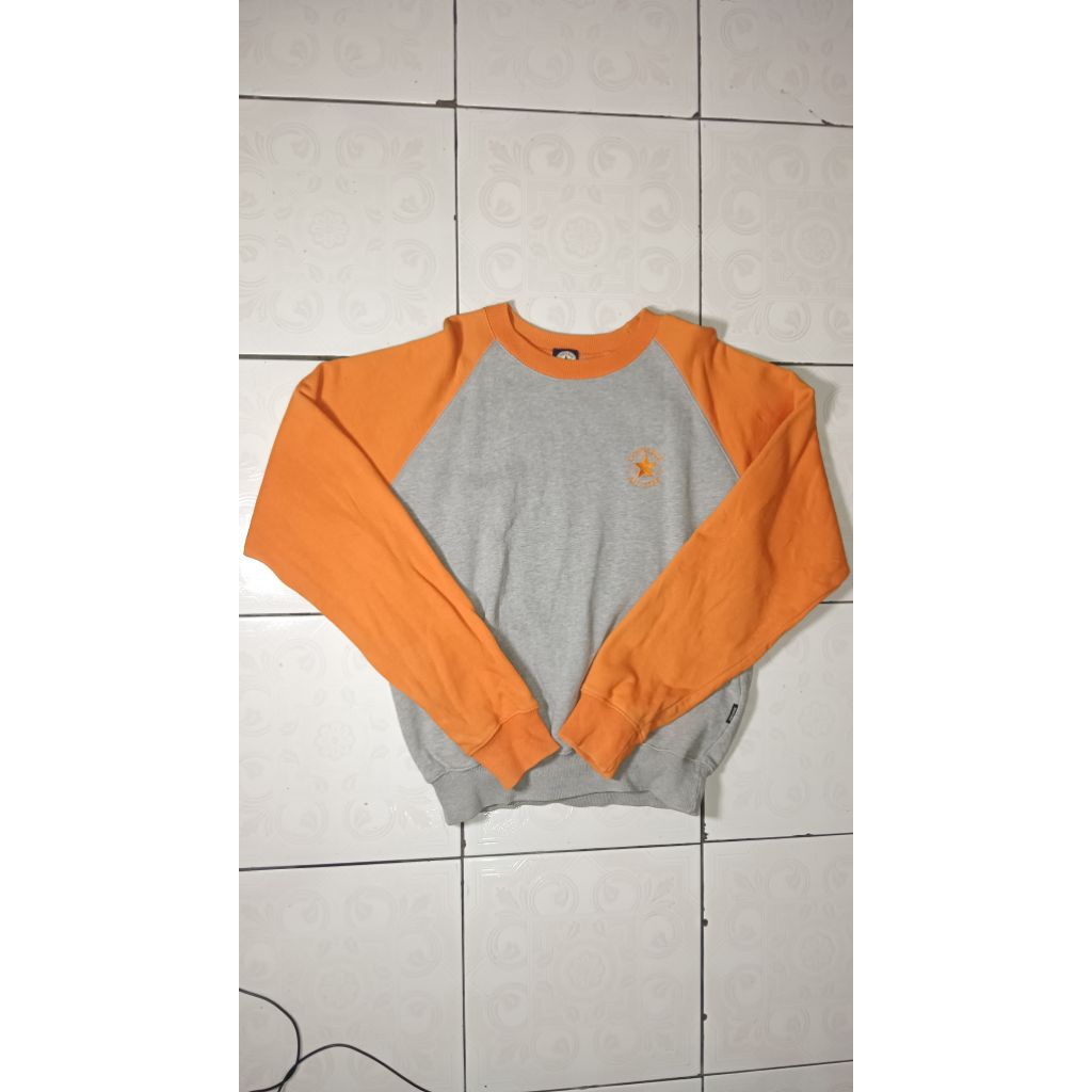 jaket cn Converse orange untuk wanita