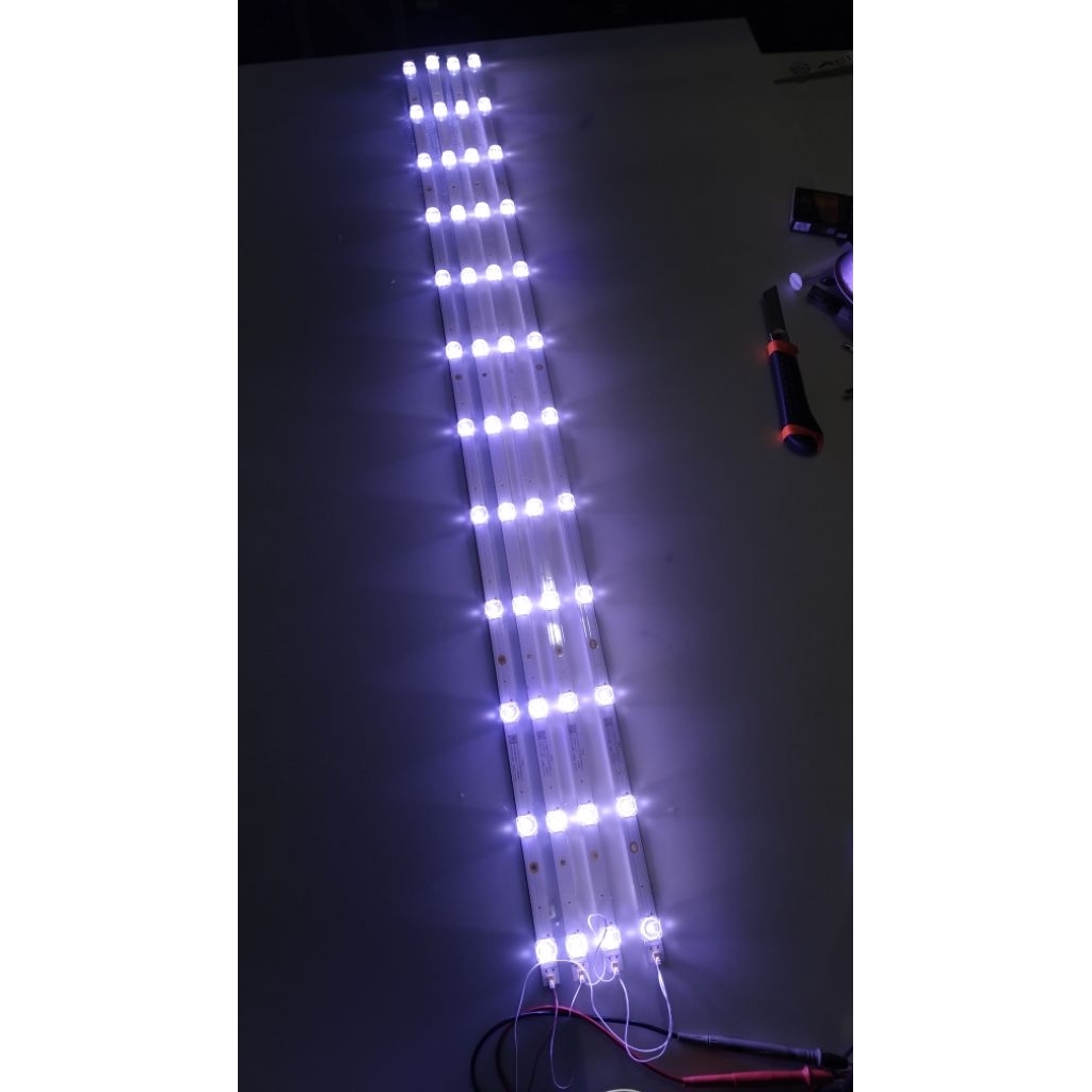 Lampu backlight tv changhong u58h7a