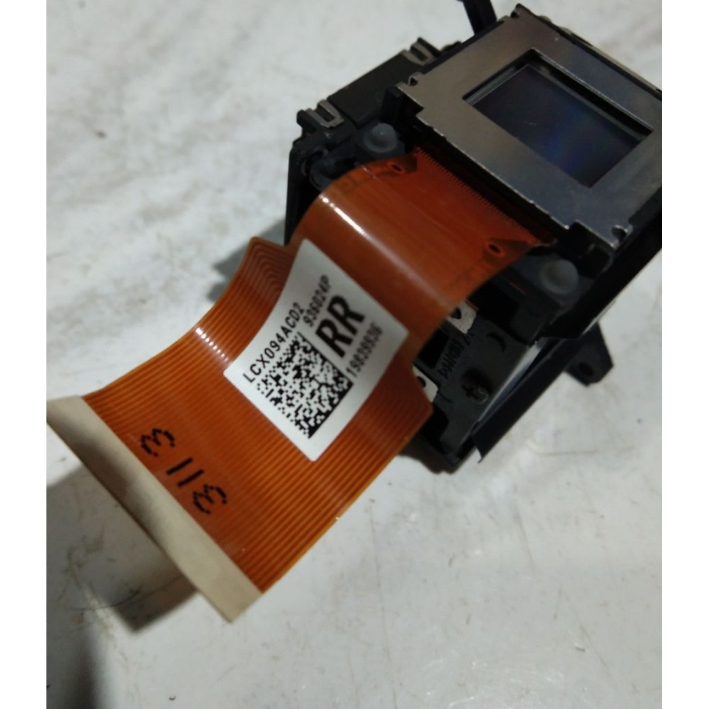 single 3 lcd panel projector proyektor panasonic ptlb1 ptlb2 ptlb3 ptlb1vea ptlb2vea ptlb3ea sony vp