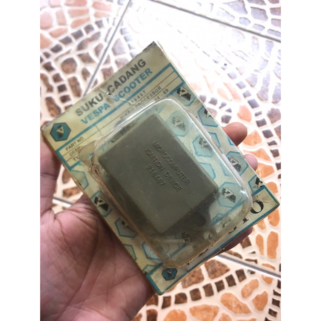 CDI vespa MICROCOMPUTER NOS VESGIO New old stock