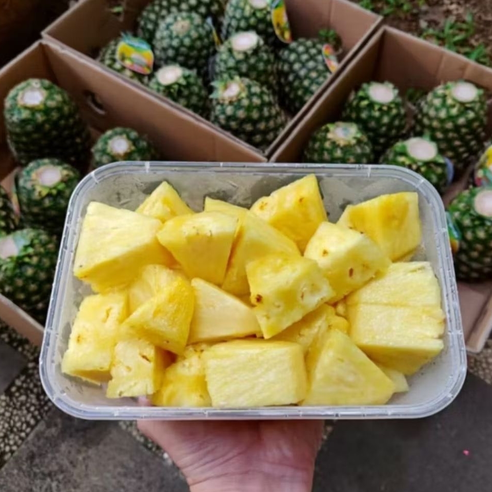 NANAS HONI KUPAS SUNPRIDE BUAH POTONG SLICED PINEAPPLE SEGAR SIAP MAKAN FRESH