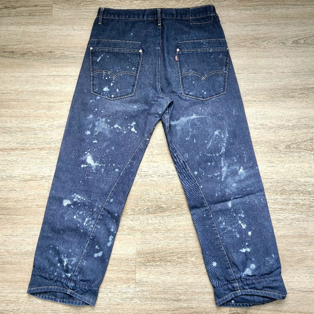 Levis Engineered Jeans LEJ 1999 Blue Washed with Splat - 32