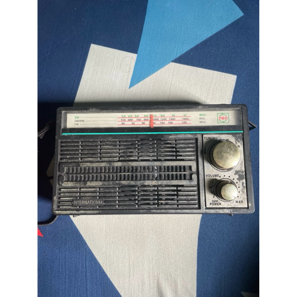 radio retro INTERNATIONAL