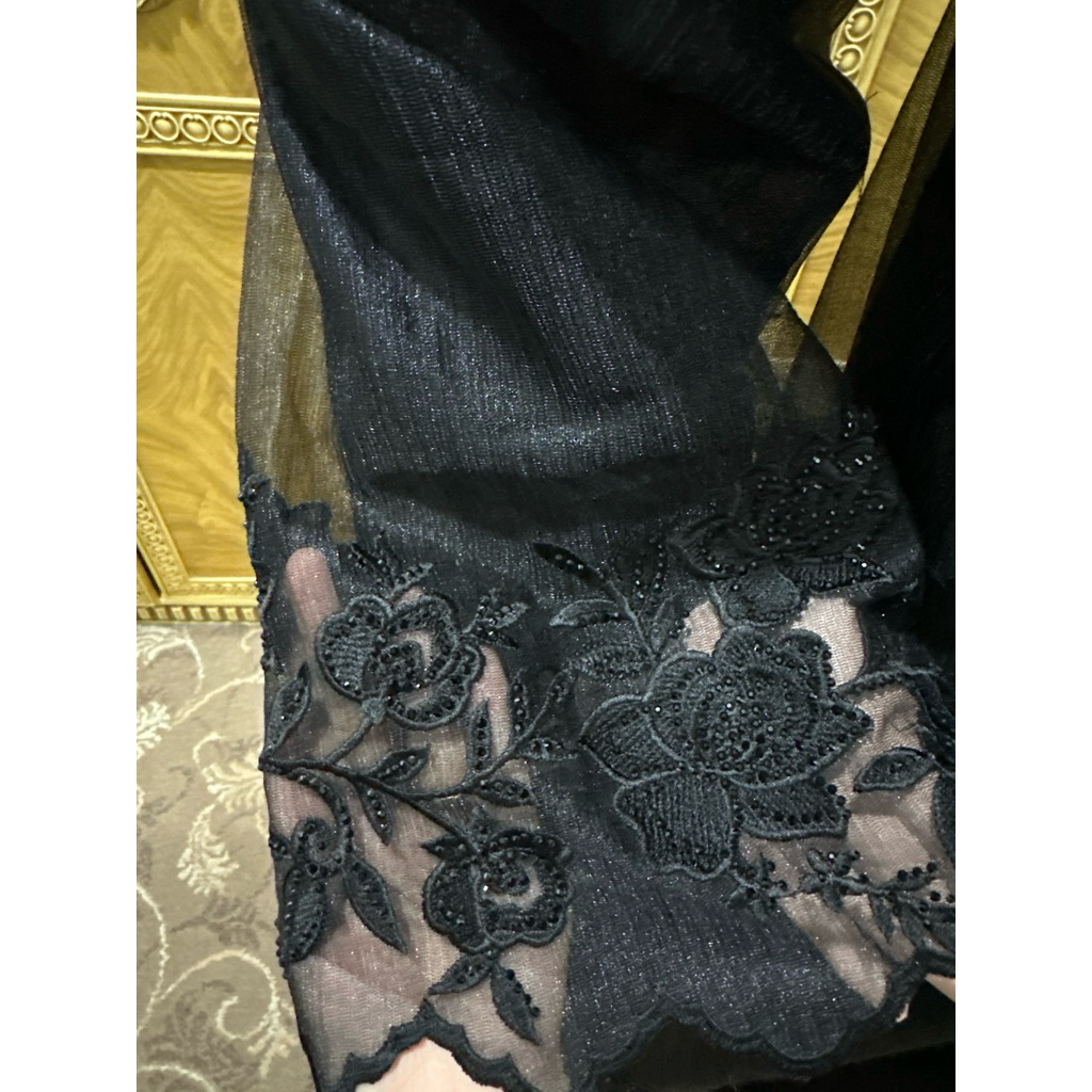 ABAYA DUBAI KOMBINASI TILE FULL MOTIF BUNGA WARNA HITAM