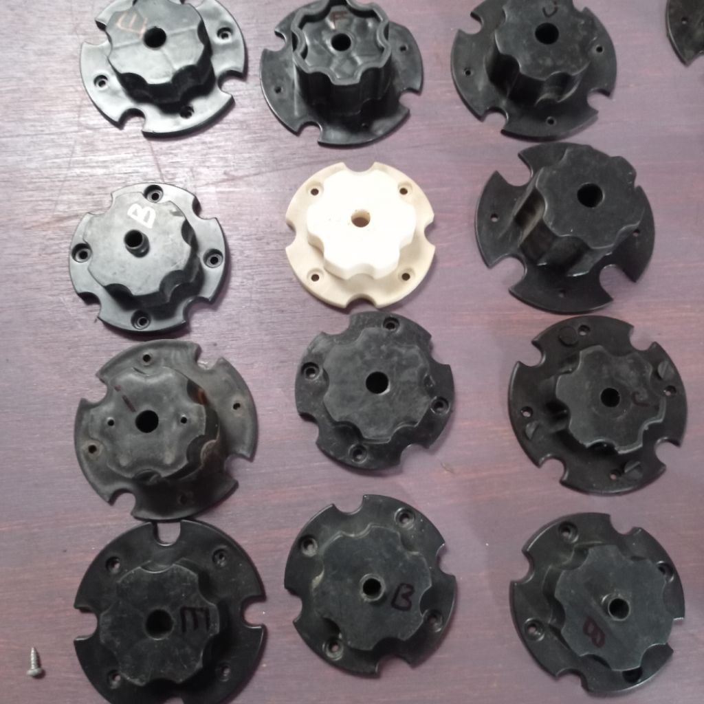 Konektor Roda Mobil Aki Mainan Anak