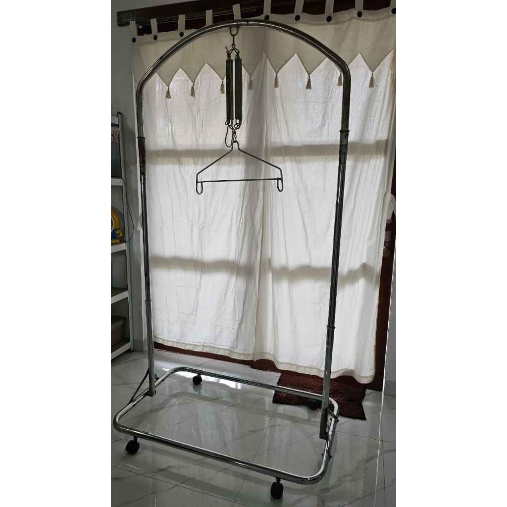 Ayunan Besi Anak bonus kain ayun - PRELOVED