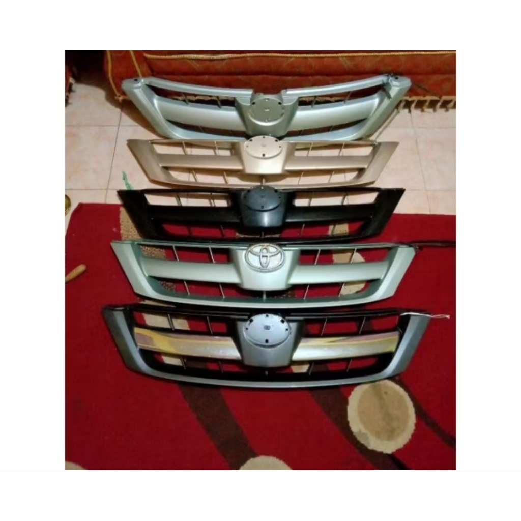 GRILL TOYOTA KIJANG INNOVA 2004-2007 ORIGINAL