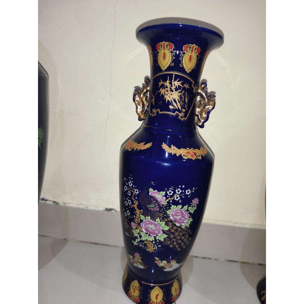 Barang antik/ vas antik/ vas cantik