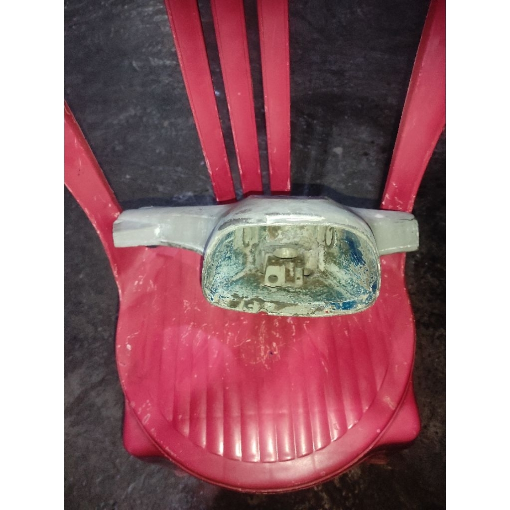 stang vespa super asbak