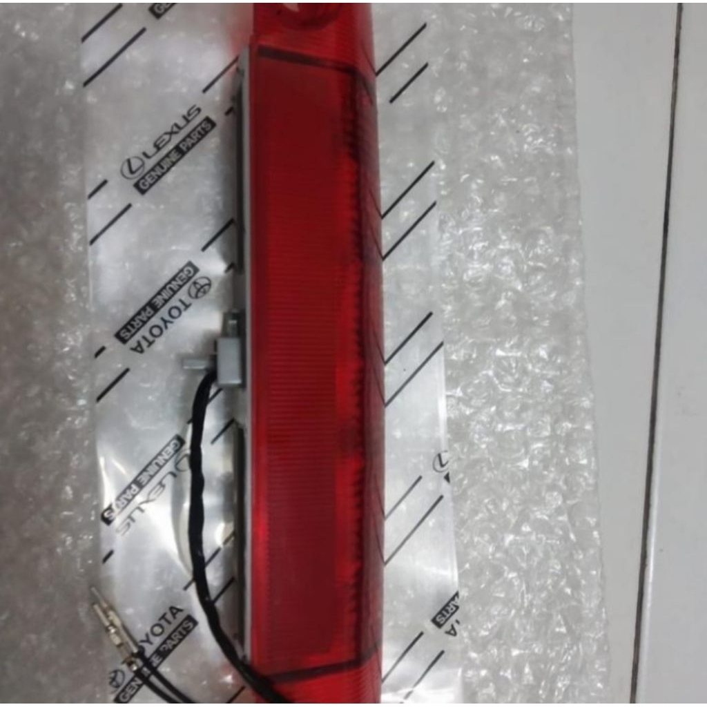 LAMPU SPOILER BELAKANG AVANZA XENIA