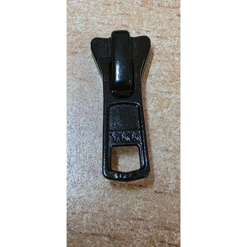Kepala Resleting / ritsleting / zipper YKK 5 vislon lock DA u/ jaket bahan plastik 1 PAK = 100PCS