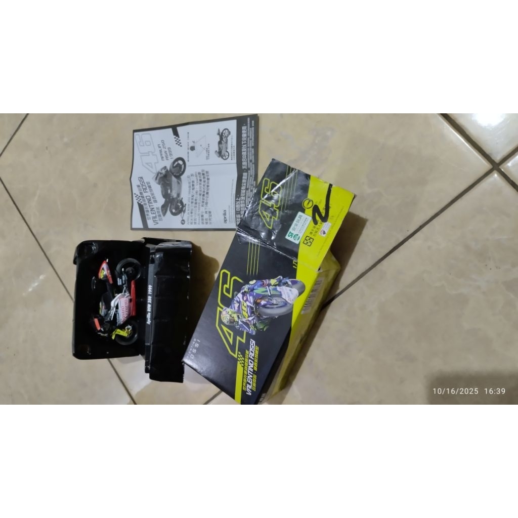 oketoys TLG BC INFO PRODUK mainan diecast motor die cast motor ducati corse honda motogp rossi desmo