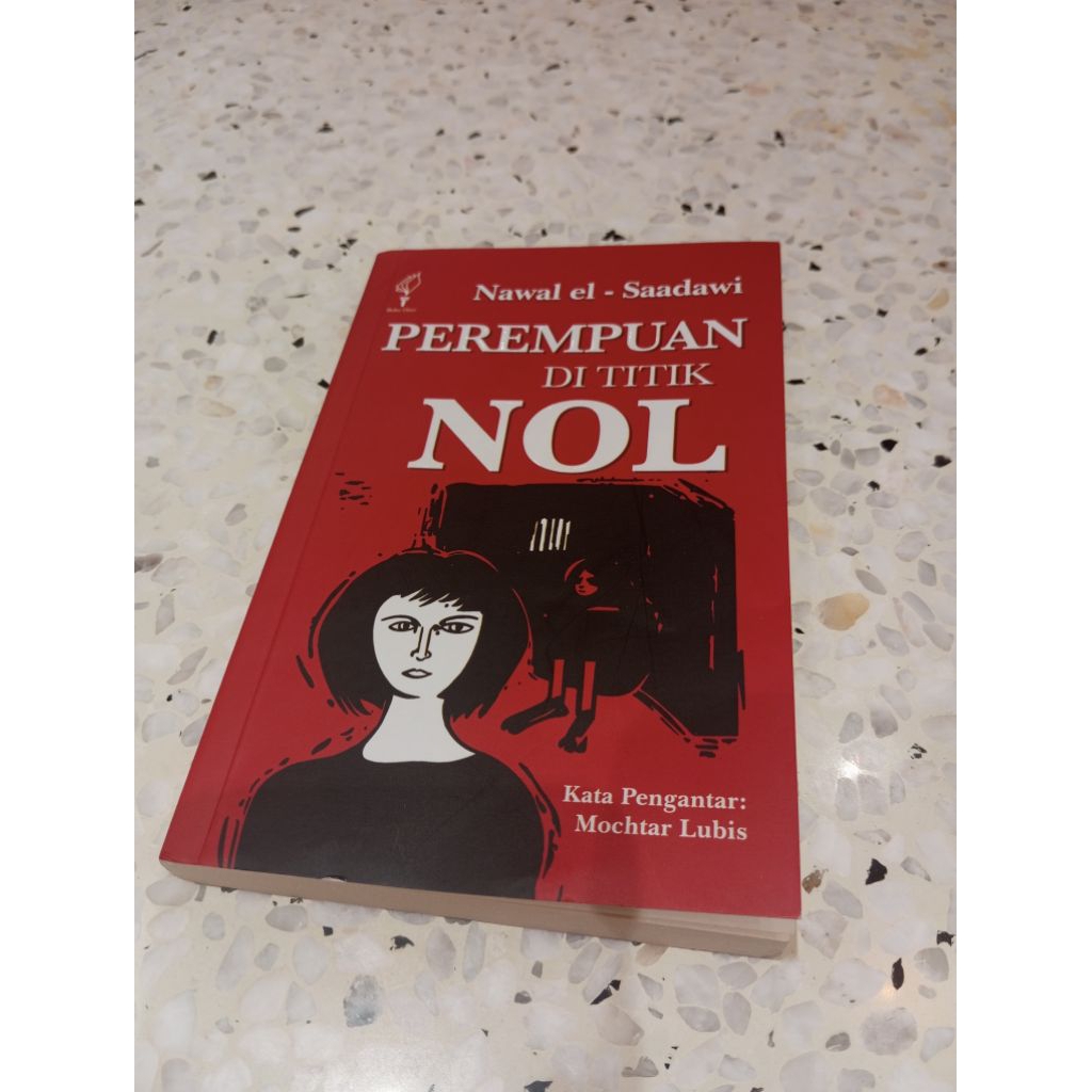 Preloved Novel sastra 'Perempuan di titik nol'