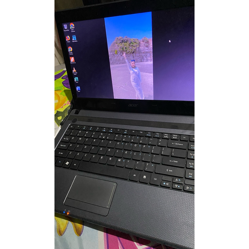PRELOVED Laptop second ACER + BONUS Tas Laptop