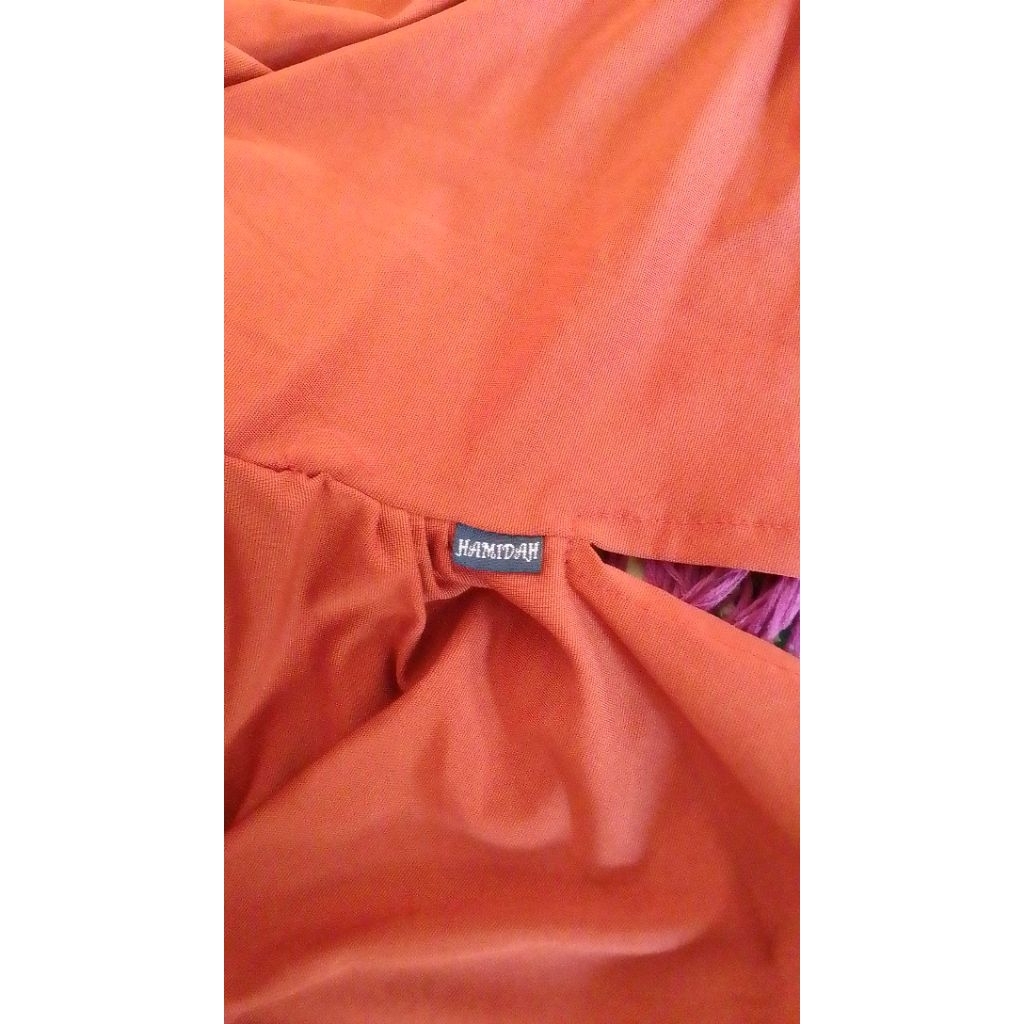 bergo pet warna bata kalem