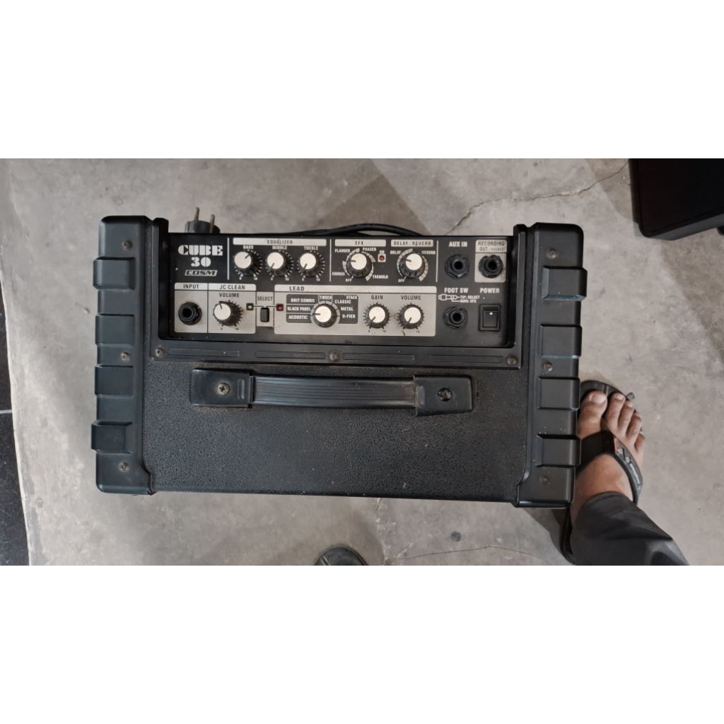 Roland cube 30 minus