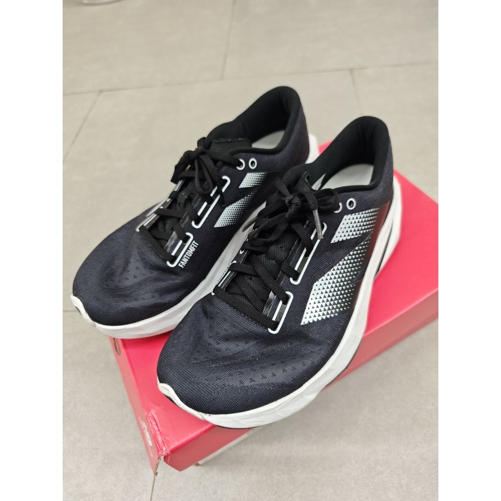 New Balance Rebel V4 Bekas - Black White