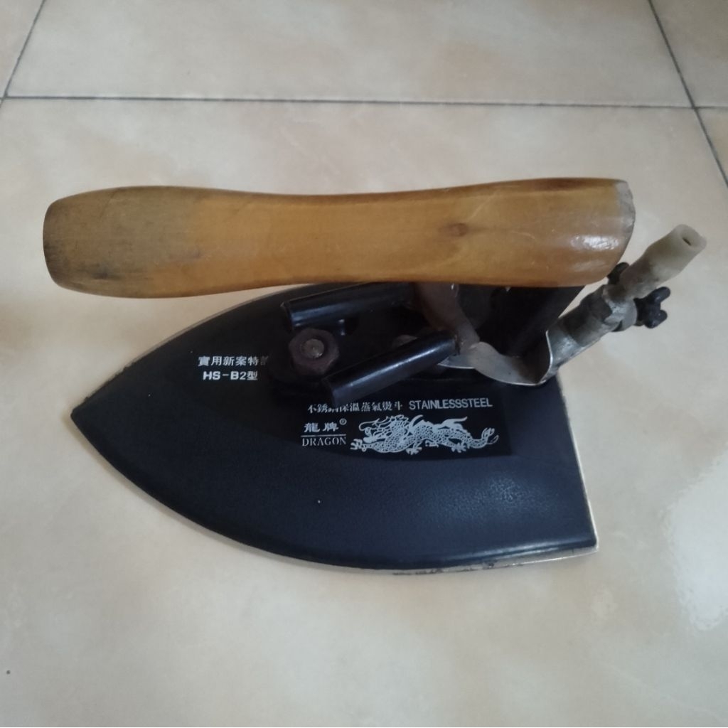 Setrika Uap Gosokan Uap geser DRAGON Boiler Laundry