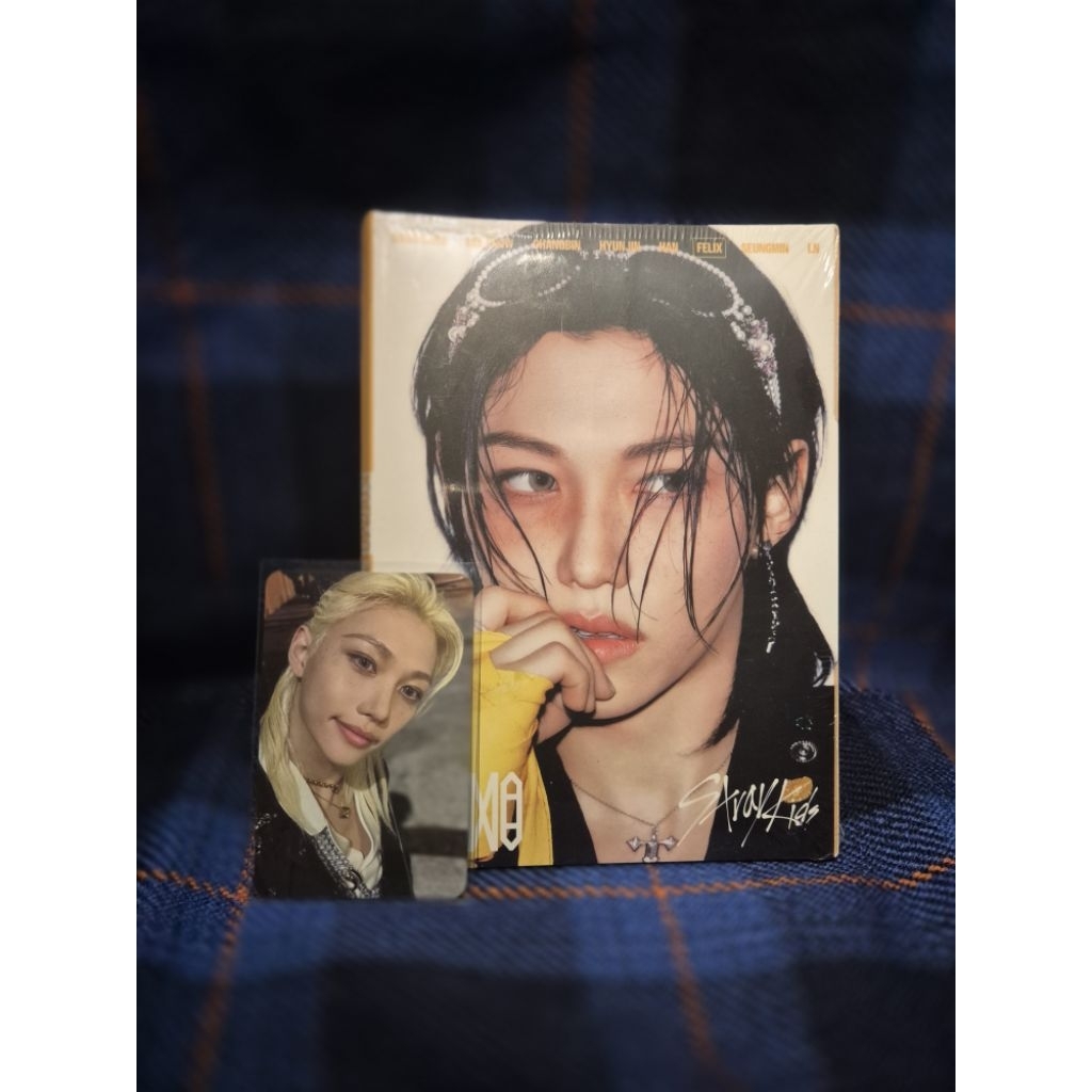 Stray Kids Album Karma Accordion Felix With POB Makestar Felix