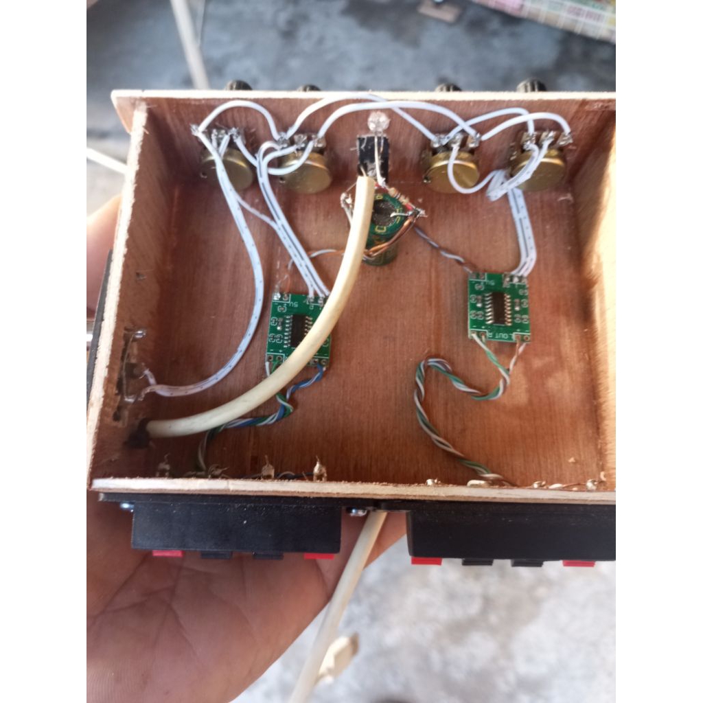 power ampli 5volt 4chanel