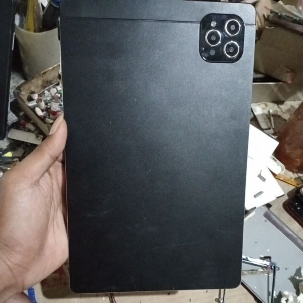 TAB CINA MINUS TS LCD AMAN