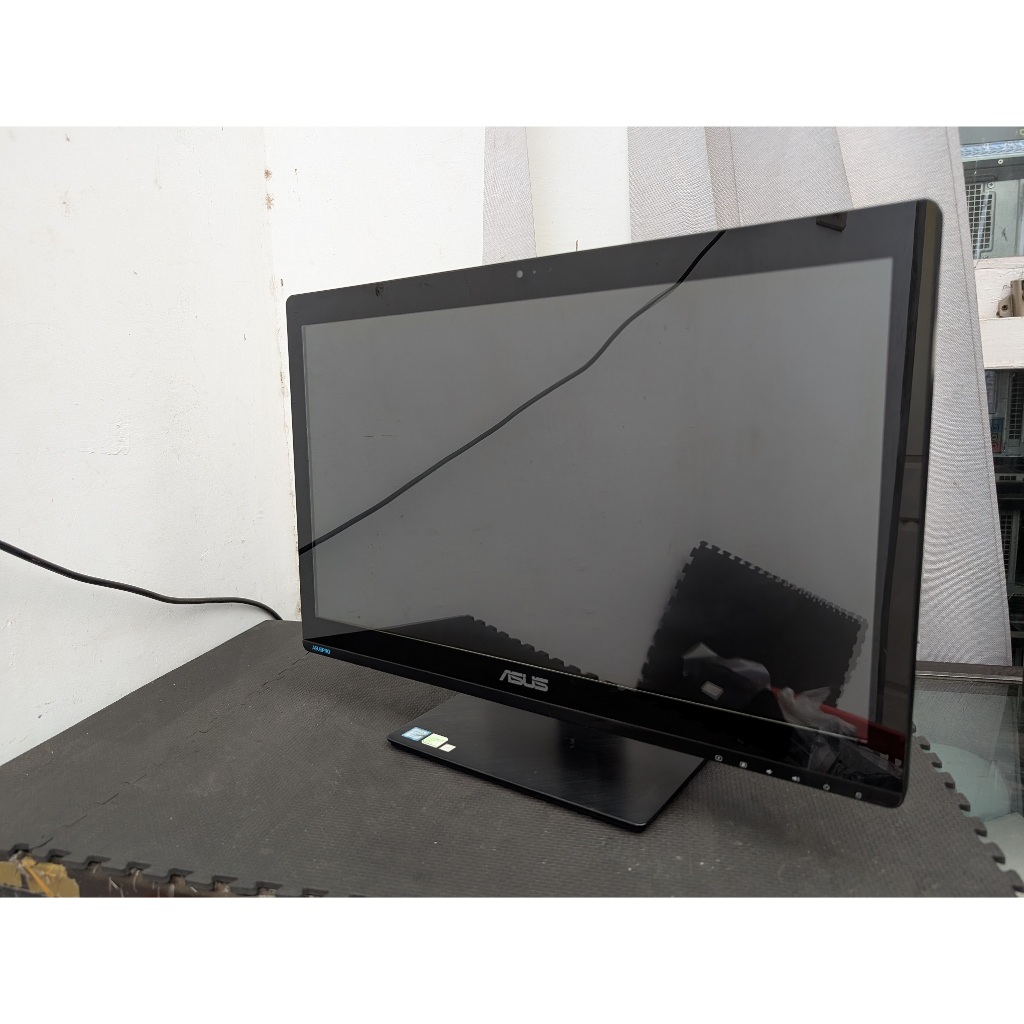 PC AIO ASUS (A6421) 21.5” TOUCHSCREEN - CORE I5 6400/7400 - RAM 16GB - SSD 512GB