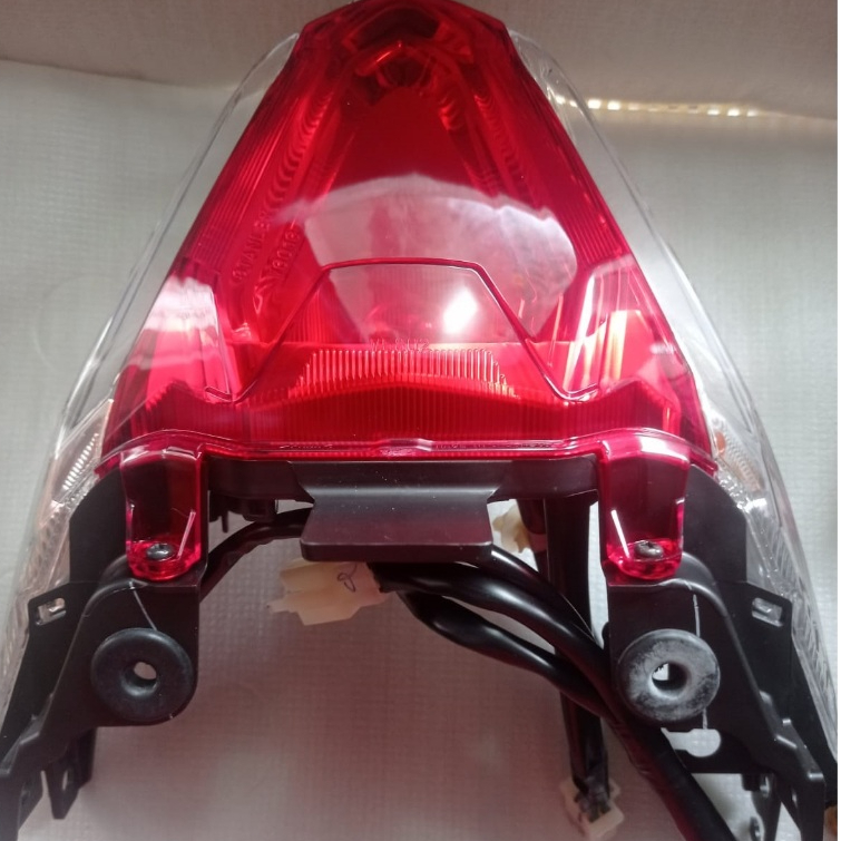 LAMPU BELAKANG REFLEKOR BELAKANG BEAT NEW 2020/BEAT STREET 2020 DELUXE