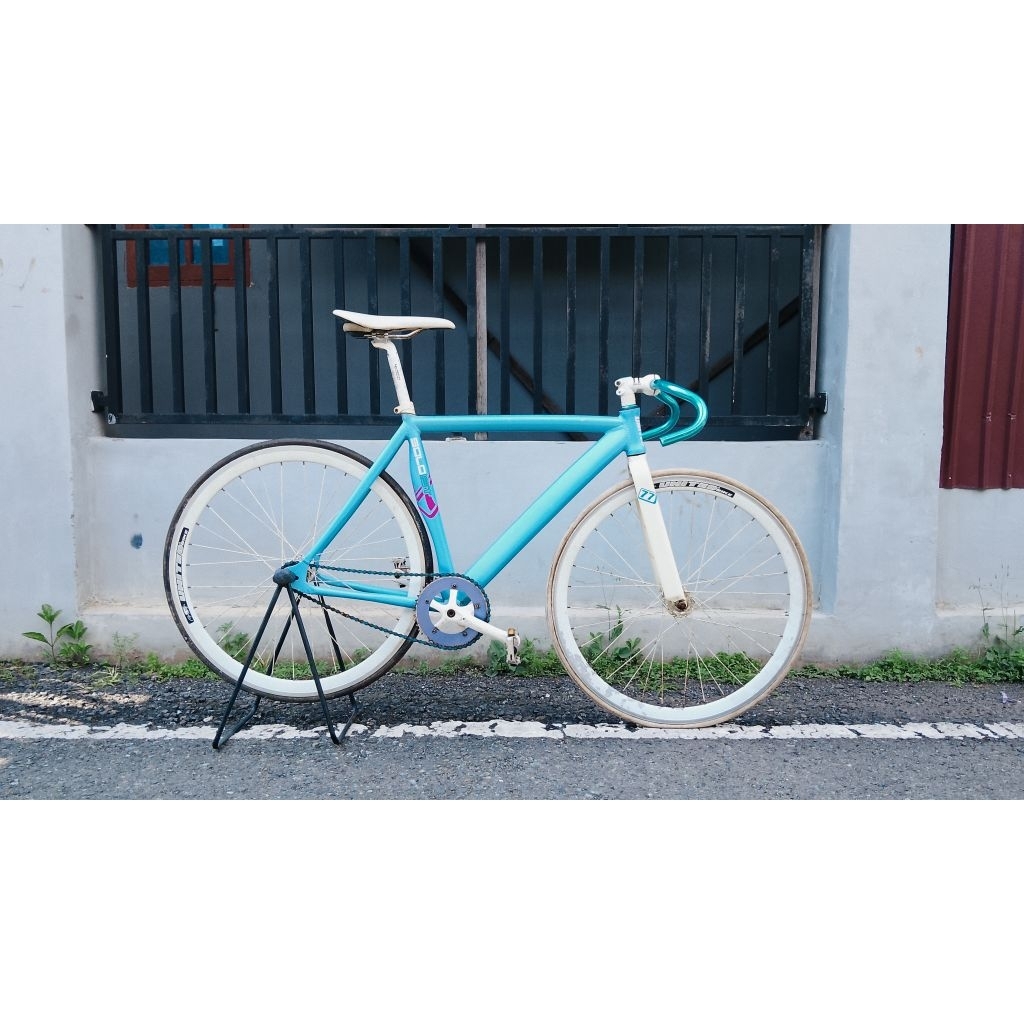 sepeda fixie united soloist 77