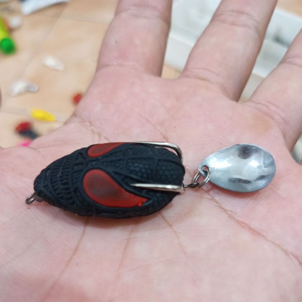 soft frog venom 4cm hook vmc