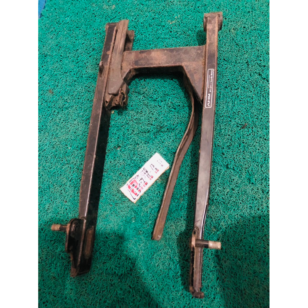 SASIS/SWING ARM MOTOR HONDA SUPRA FIT NEW/REVO LAMA/SUPRA X LAMA ORIGINAL COPOTAN