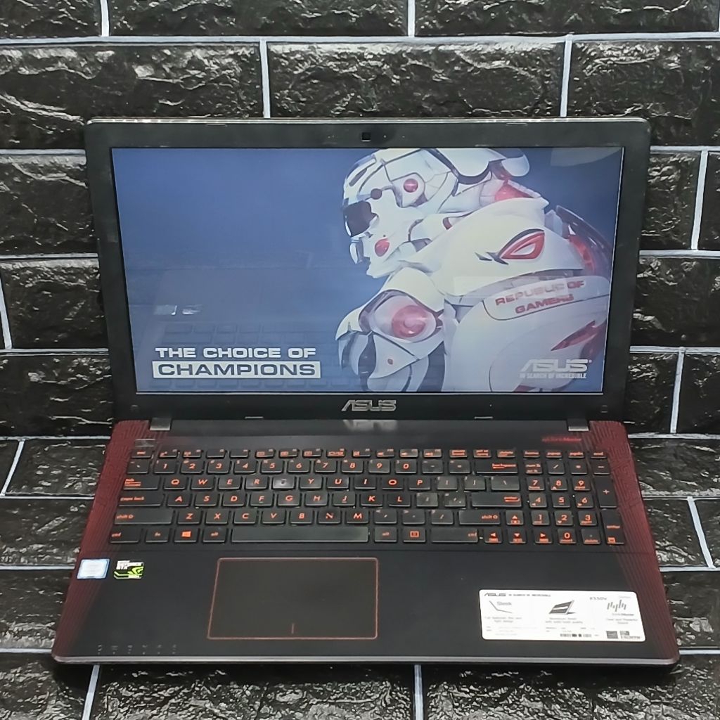 Laptop Asus X550VX Intel Core I7-6700HQ 8/500GB GTX 950M