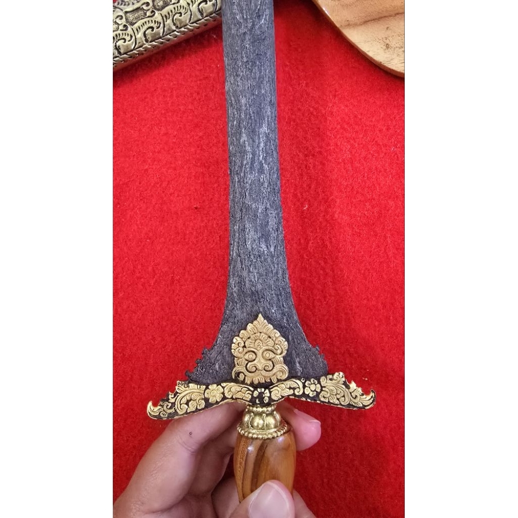 keris sepang kinatah makoro