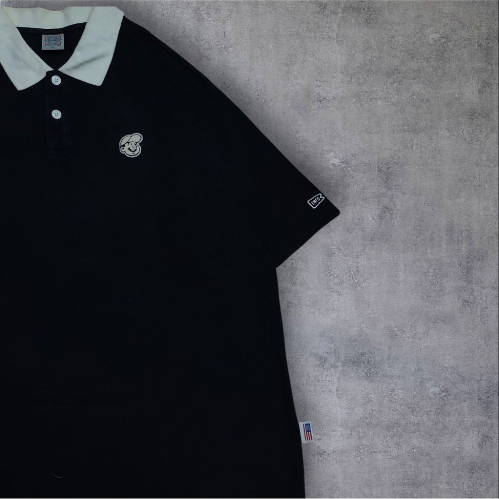 kaos kerah ebbets vield vintage