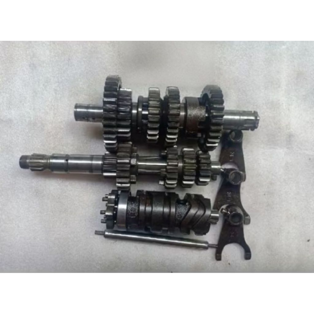 gearbox gigi rasio transmisi Yamaha Vixion old Vixion New PNP MX king original
